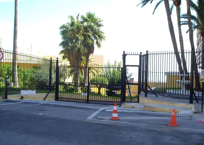 Castillo De Santa Clara Luxury Apartment *