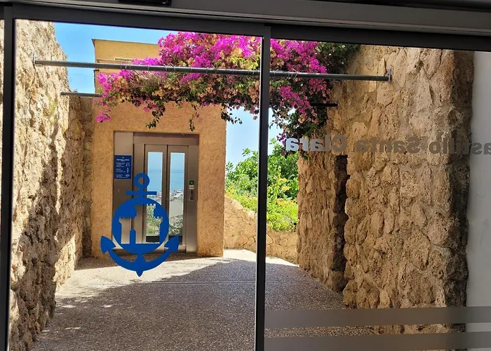 Castillo De Santa Clara Luxury דירה